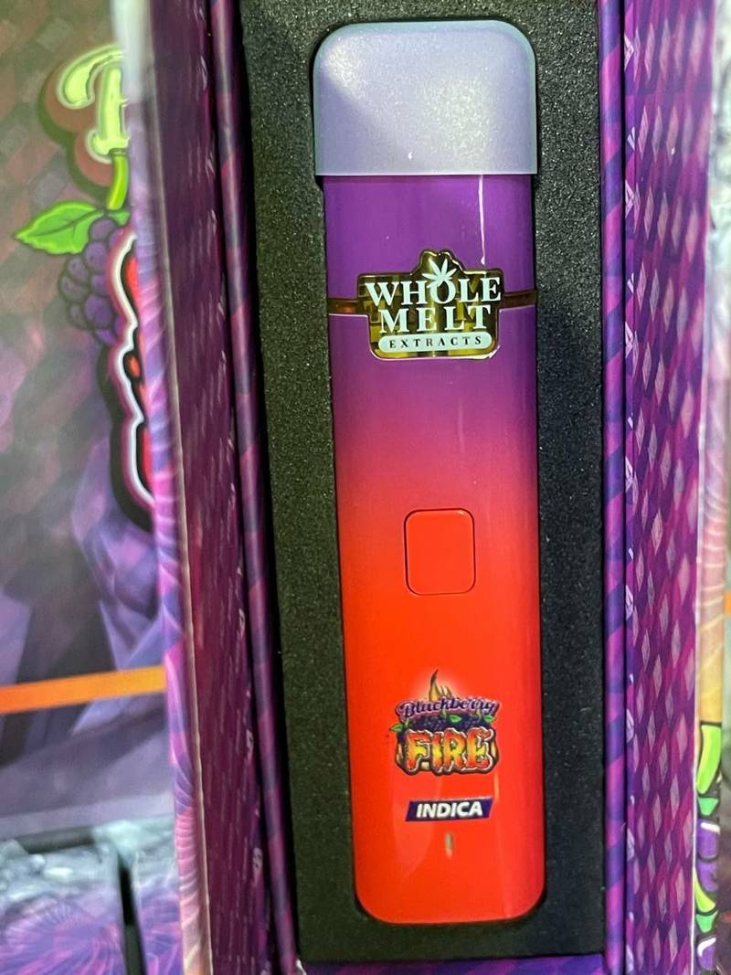 Whole Melt Blackberry Fire Whole Melt Blackberry Fire